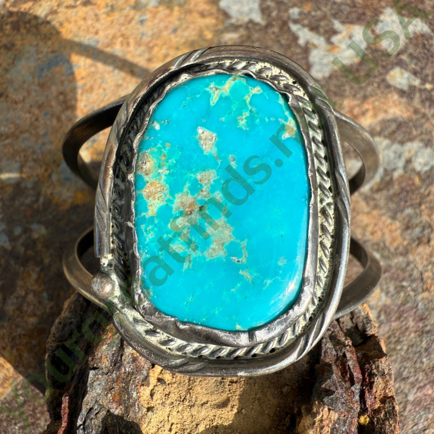 Vintage Navajo Blue Turquoise Cuff Bracelet bracelet