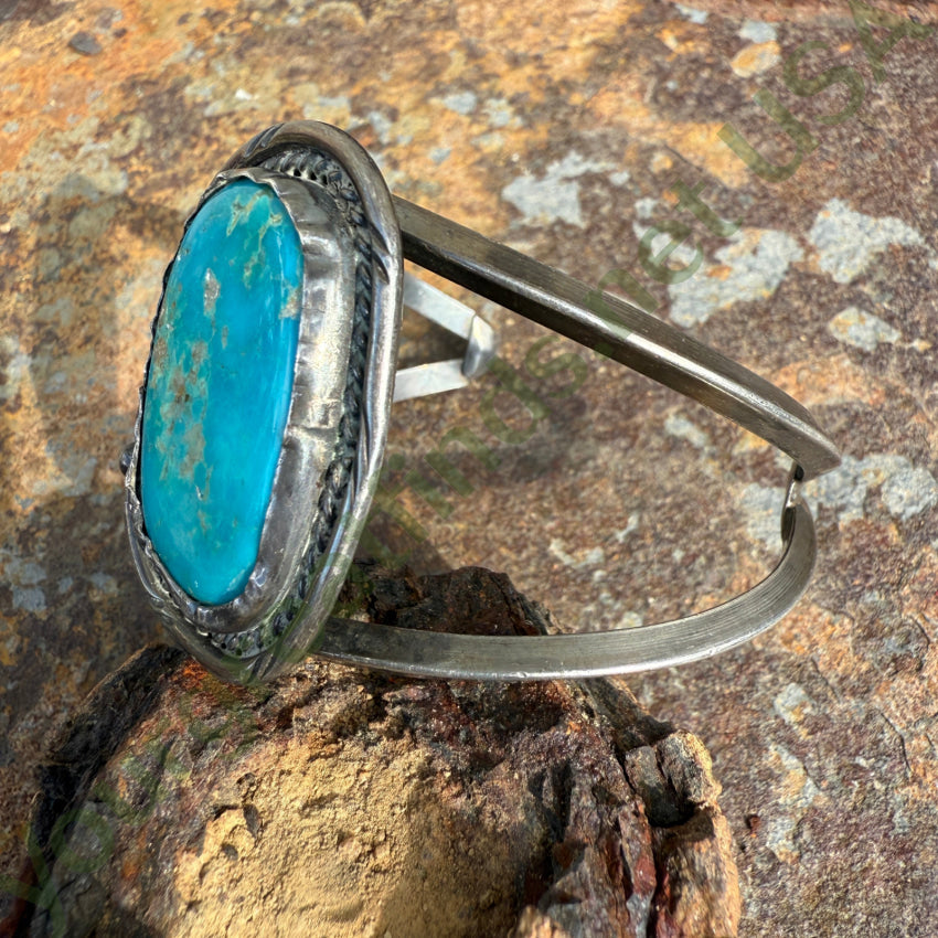 Vintage Navajo Blue Turquoise Cuff Bracelet bracelet