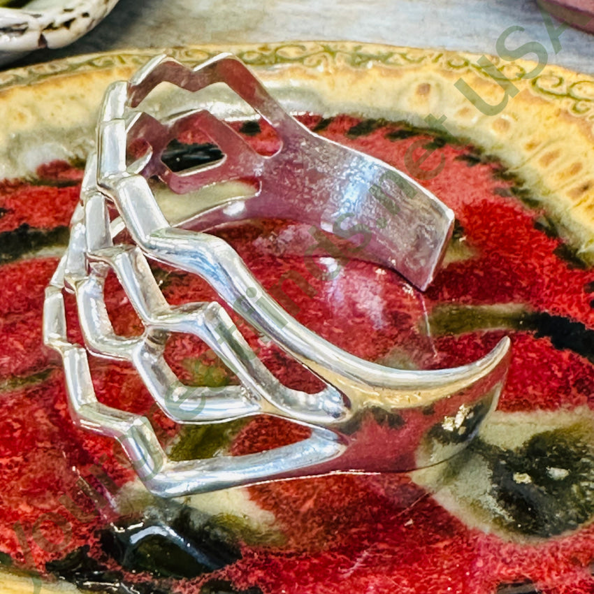 Vintage Navajo Lee Chee Sand Cast Sterling Silver Cuff Bracelet