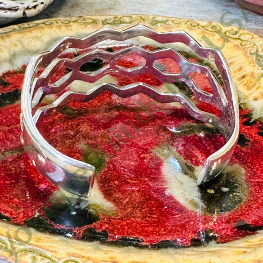 Vintage Navajo Lee Chee Sand Cast Sterling Silver Cuff Bracelet