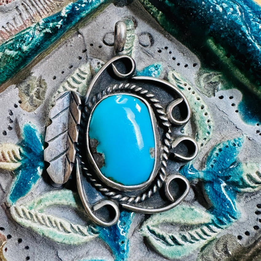 Vintage Navajo One Feather Pendant Blue Turquoise Larger Size