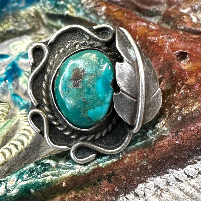 Vintage Navajo Sterling Silver Bi-Colored Turquoise Ring Size 5.5