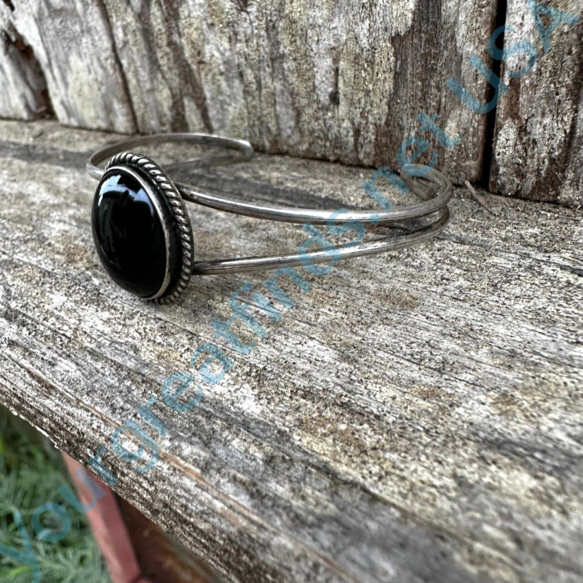 Vintage Navajo Sterling Silver Black Onyx Cuff Bracelet Bracelet