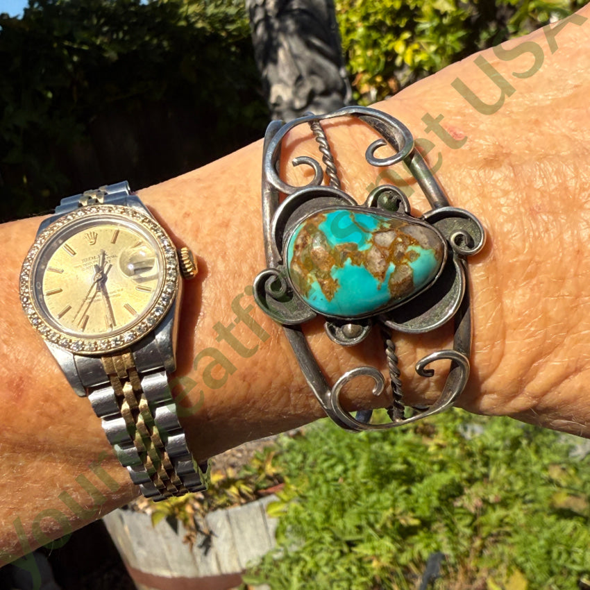 Vintage Navajo Sterling Silver Bracelet Stunning Turquoise bracelet