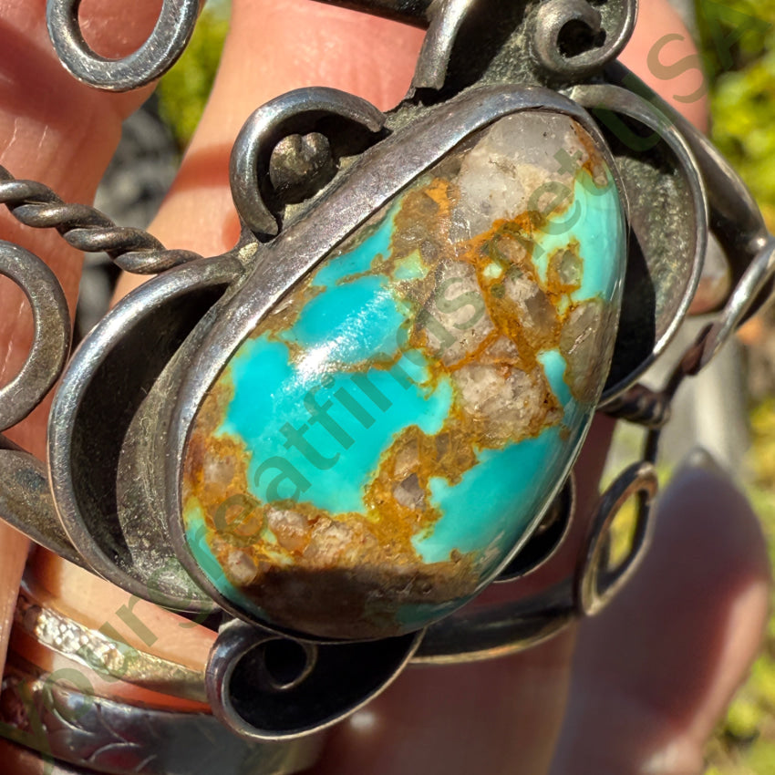Vintage Navajo Sterling Silver Bracelet Stunning Turquoise bracelet