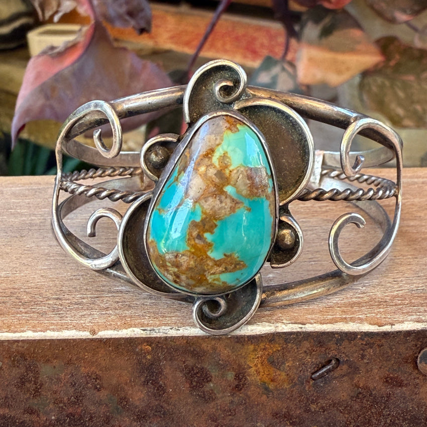 Vintage Navajo Sterling Silver Bracelet Stunning Turquoise bracelet