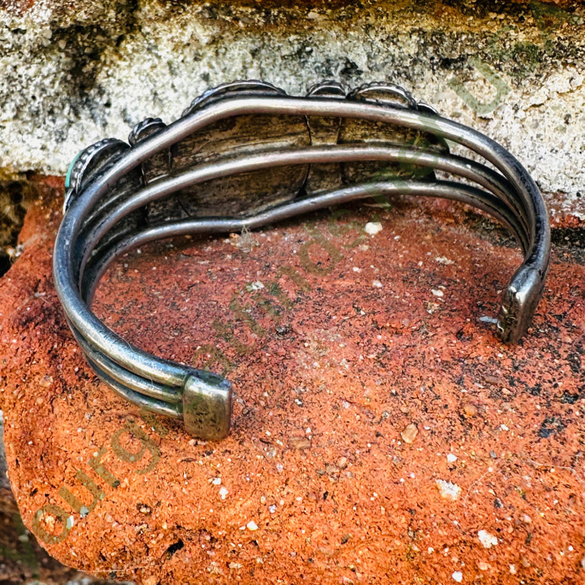 Vintage Navajo Sterling Silver Carlin Mine Turquoise Cuff Bracelet Bracelet