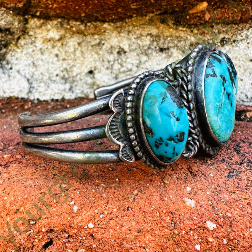 Vintage Navajo Sterling Silver Carlin Mine Turquoise Cuff Bracelet Bracelet
