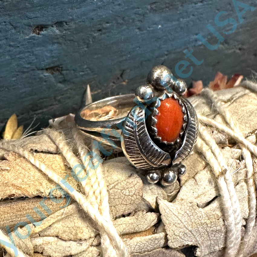 Vintage Navajo Sterling Silver & Coral Two Feather Ring Size 4 1/2
