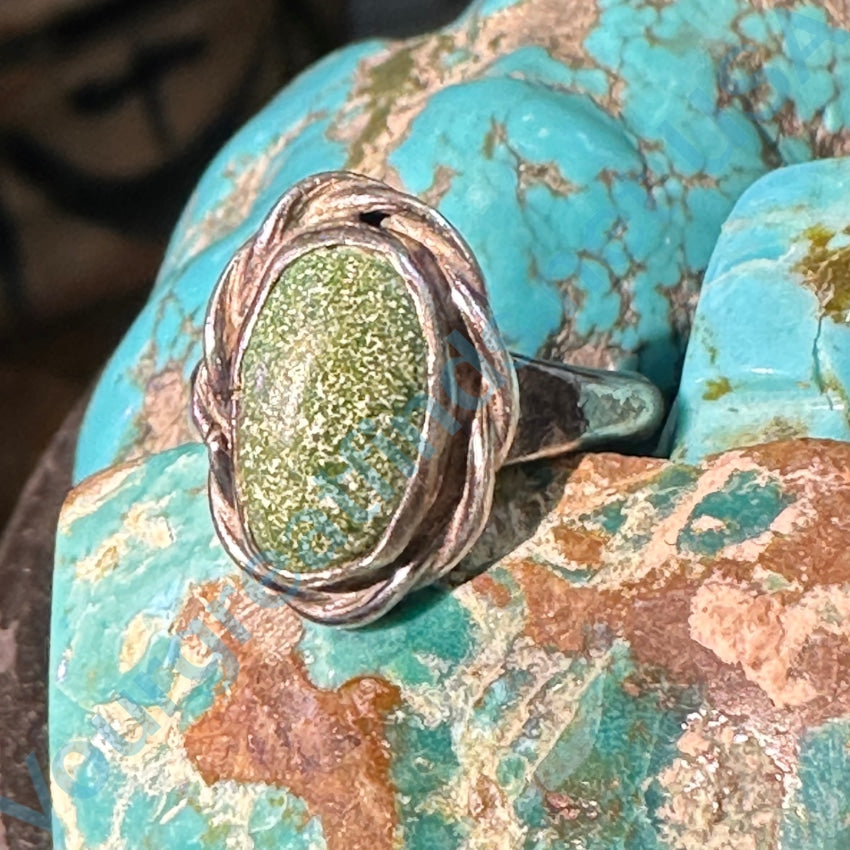 Vintage Navajo Sterling Silver Green Turquoise Ring Size 4