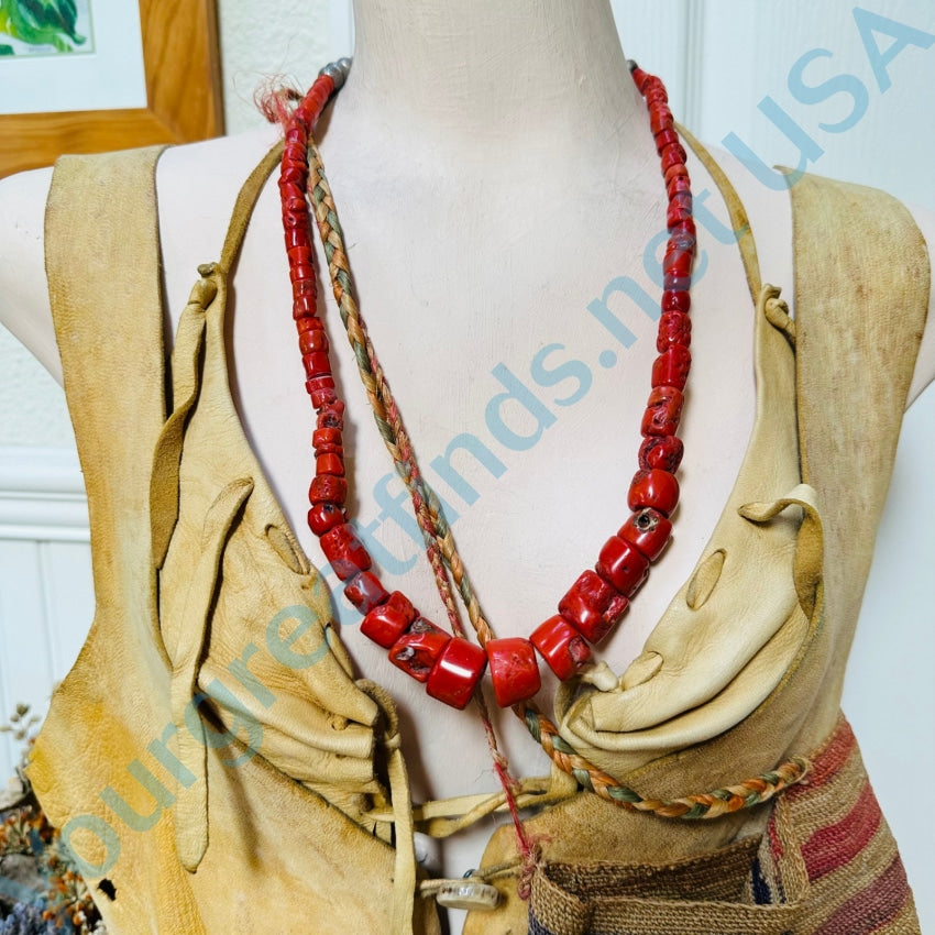 Vintage Navajo Sterling Silver Hogan & Red Branch C0Ral Necklace