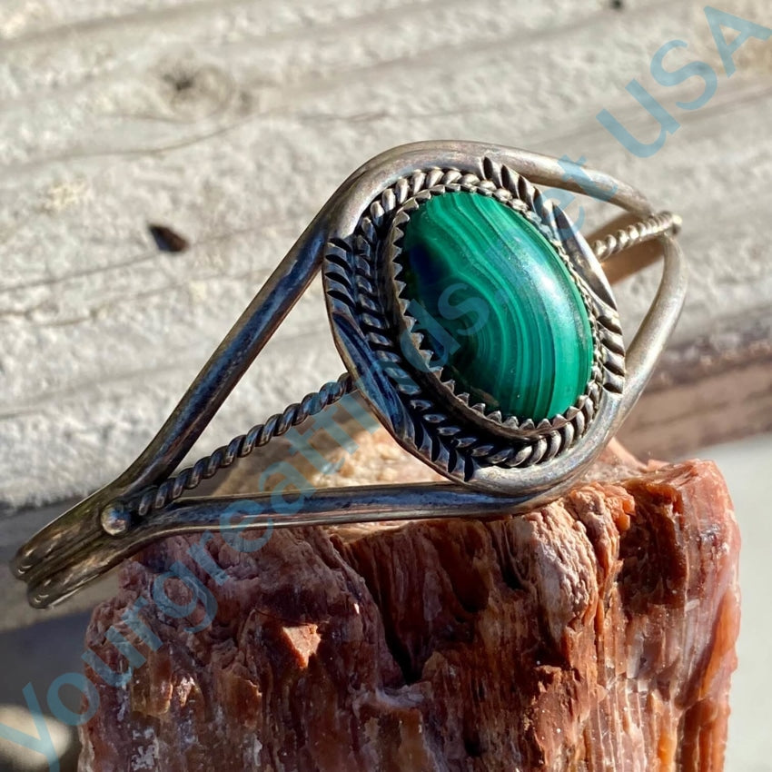 Vintage Navajo Sterling Silver Malachite Bracelet