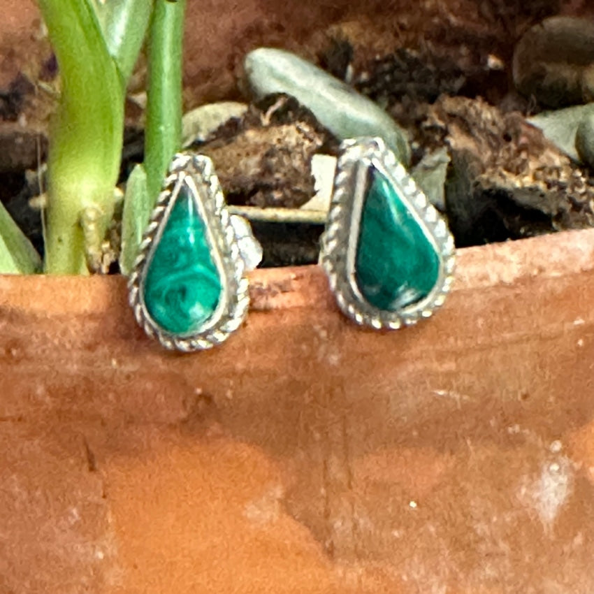 Vintage Navajo Sterling Silver Malachite Pierced Post Stud Earrings