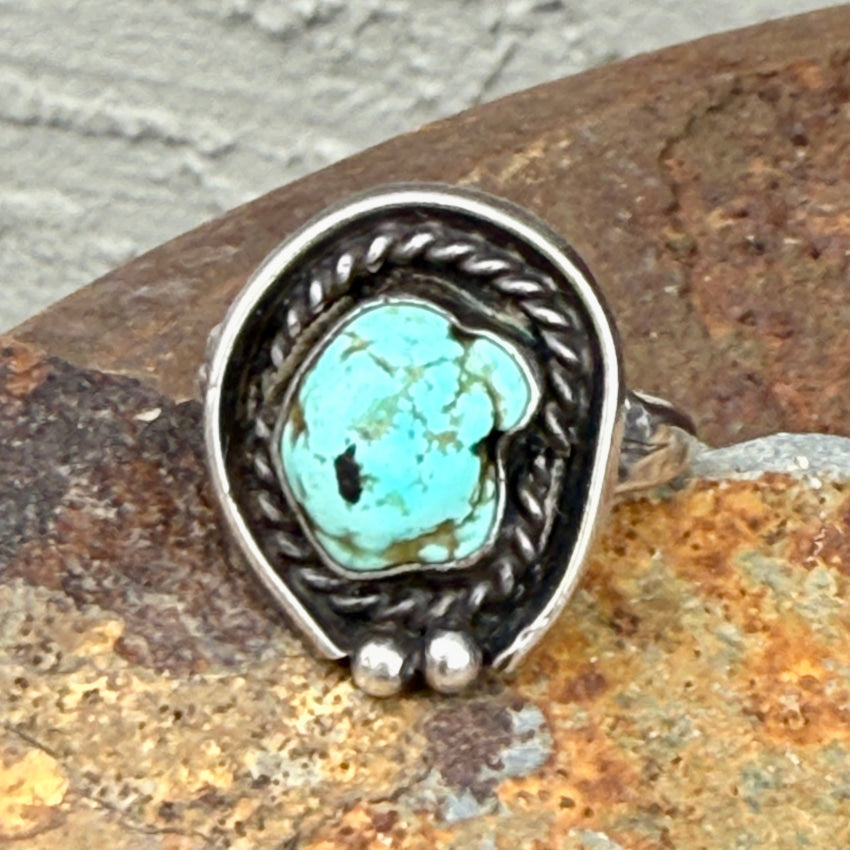 VIntage Navajo Sterling Silver Nugget Turquoise Ring Size 7.5 ring