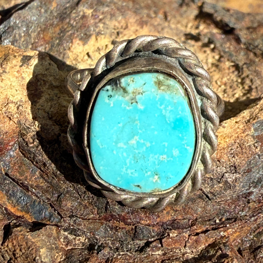 Vintage Navajo Sterling Silver & Pale Blue Turquoise Ring Size 4 3/4 Ring