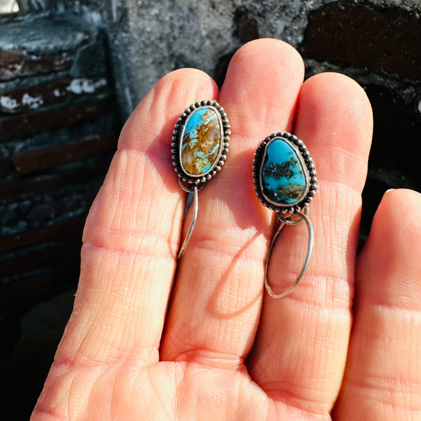 Vintage Navajo Sterling Silver Pilot Mountain Turquoise Pierced Post Earrings Earrings