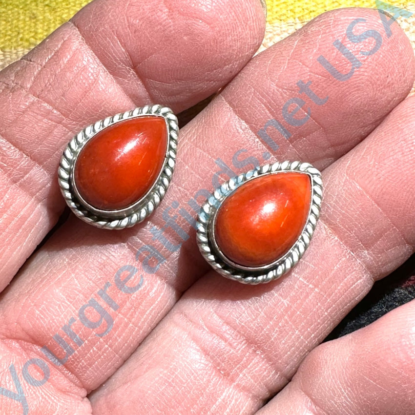 Vintage Navajo Sterling Silver Red Coral Clip On Earrings