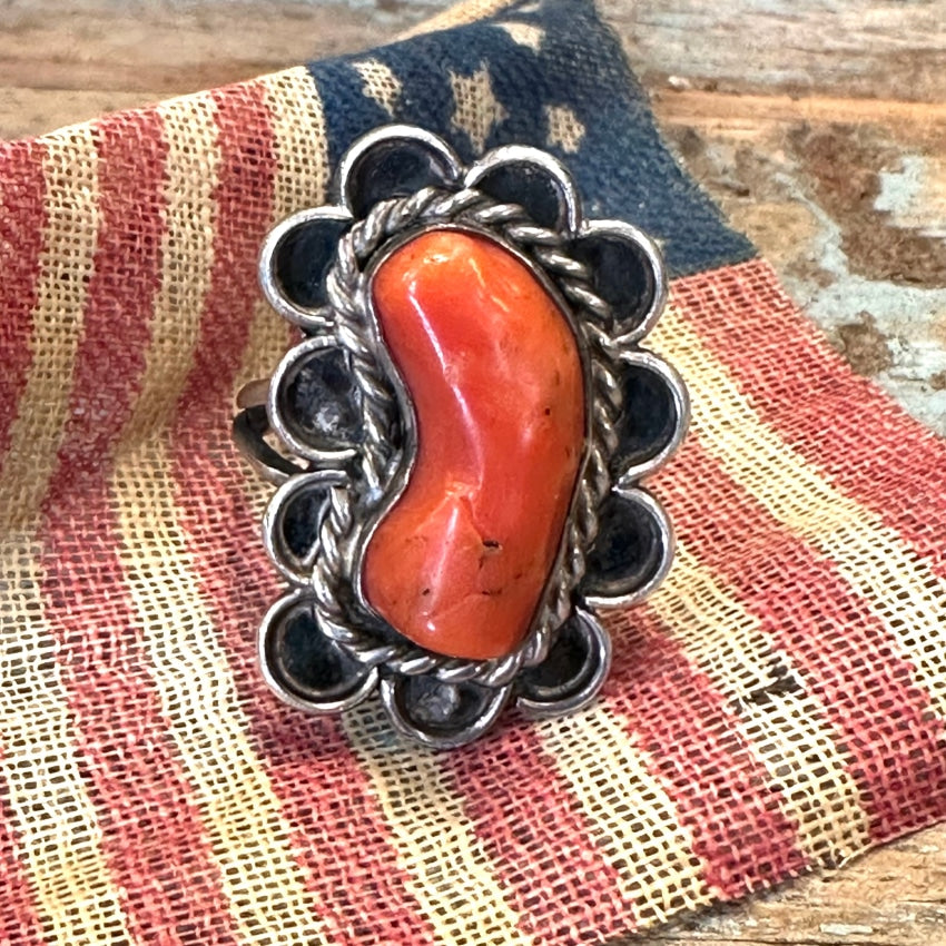 Vintage Navajo Sterling Silver Red Coral Ring Size 7.5