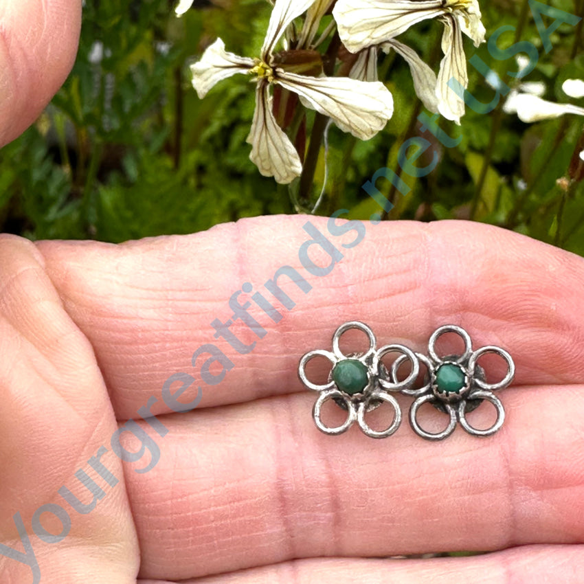 Vintage Navajo Sterling Silver Snake Eye Turquoise Flower Stud Earrings