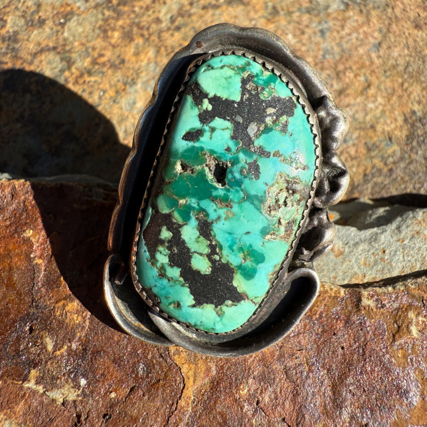 Vintage Navajo Sterling Silver Stunning Natural Turquoise Stone Size 9 Ring