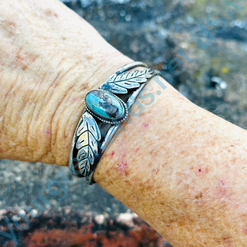 Vintage Navajo Sterling Silver Turquoise 2 Leaf Cuff Bracelet Bracelet