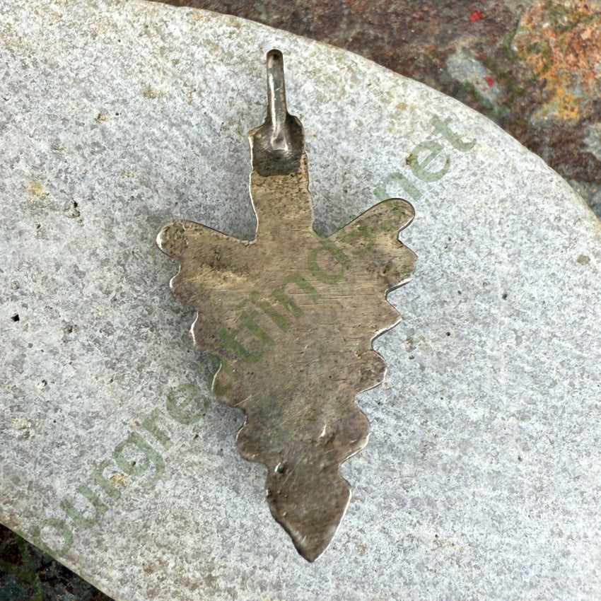 Vintage Navajo Sterling Silver & Turquoise Arrowhead Pendant necklace