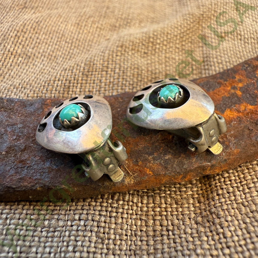 Vintage Navajo Sterling Silver & Turquoise Bear Track Clip On Earrings earrings