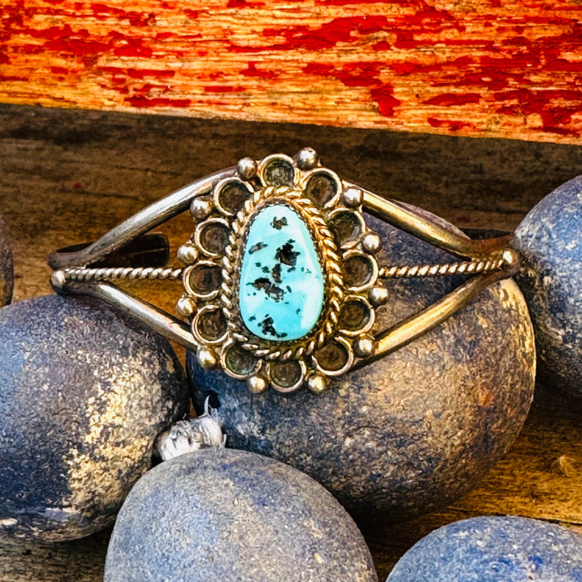 Vintage Navajo Sterling Silver & Turquoise Cuff Bracelet Bracelet