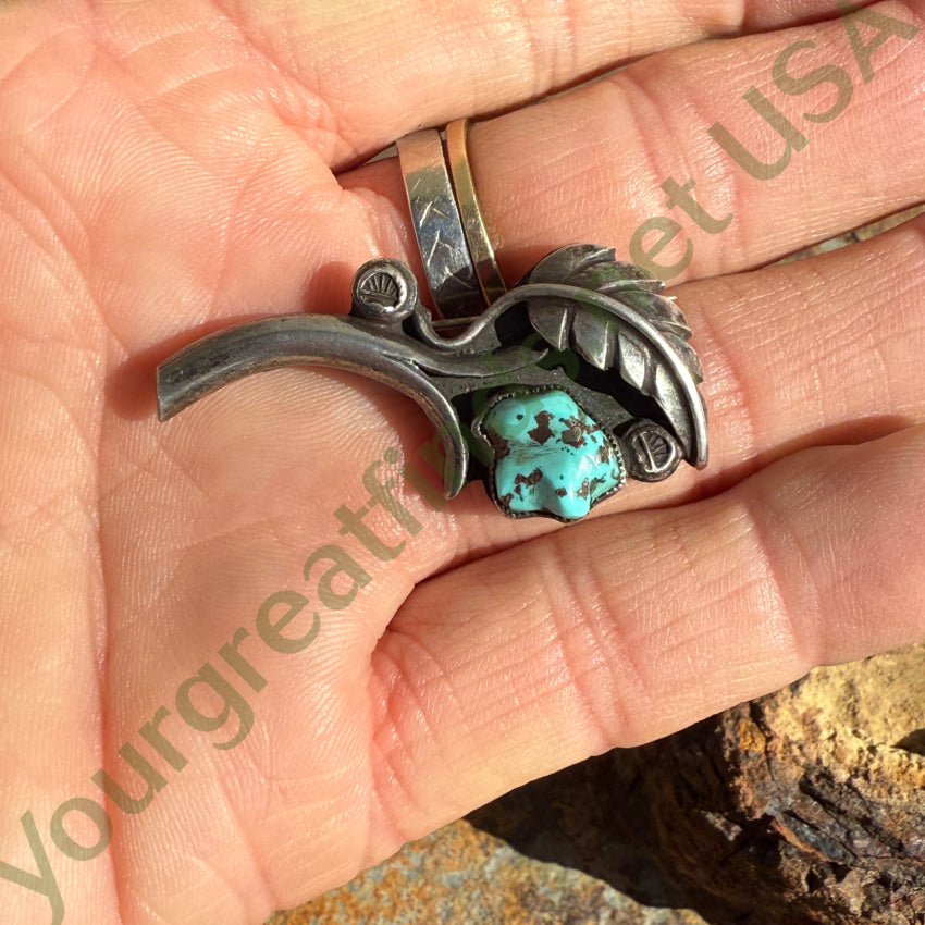 Vintage Navajo Sterling Silver & Turquoise Flower Pin pin brooch