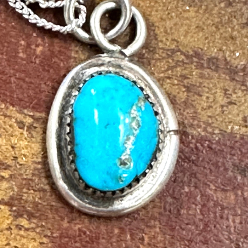 Vintage Navajo Sterling Silver Turquoise Necklace