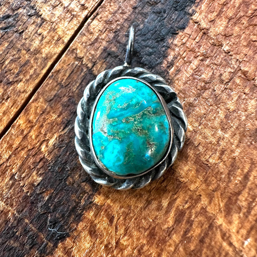 Vintage Navajo Sterling Silver & Turquoise Pendant