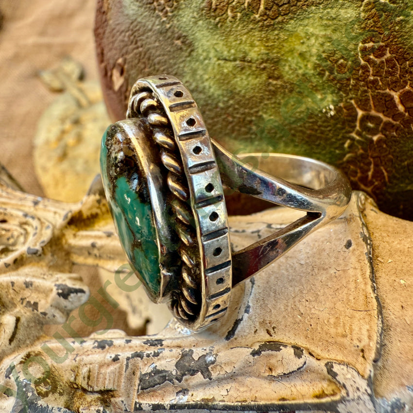 Vintage Navajo Sterling Silver & Turquoise Ring 8 ring
