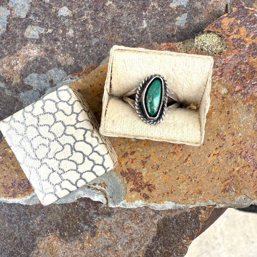 Vintage Navajo Sterling Silver & Turquoise Ring Original Box Size 5 Ring
