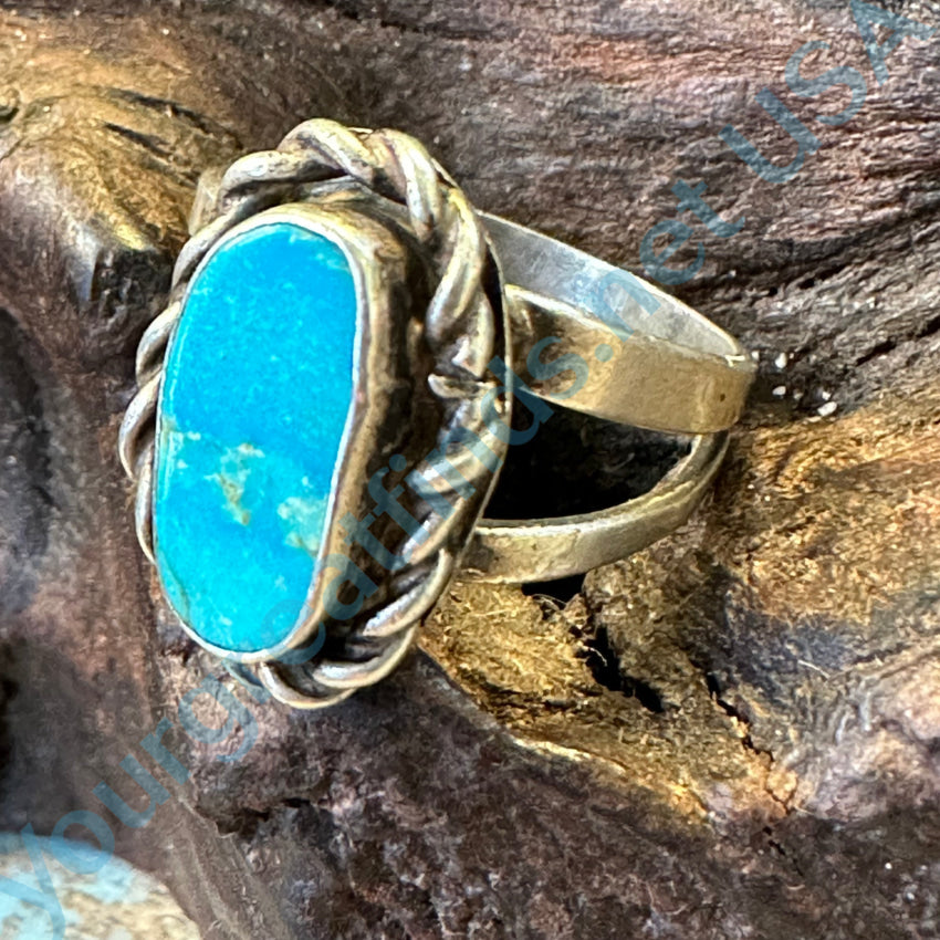 Vintage Navajo Sterling Silver & Turquoise Ring Size 8 1/4