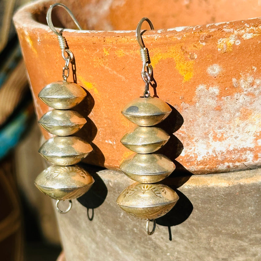 Vintage Navajo Sterling Silver Wedding Bead ’Pearls’ Beaded Pierced Earrings Earrings