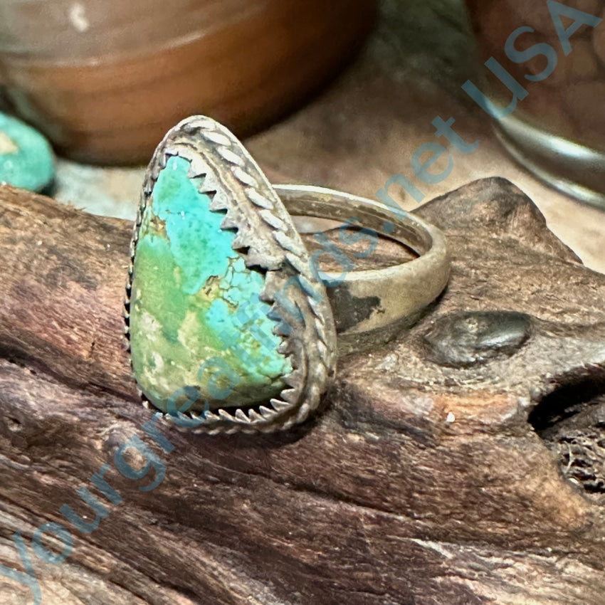 Vintage Navajo Triangular Turquoise Stone Ring Size 9.5