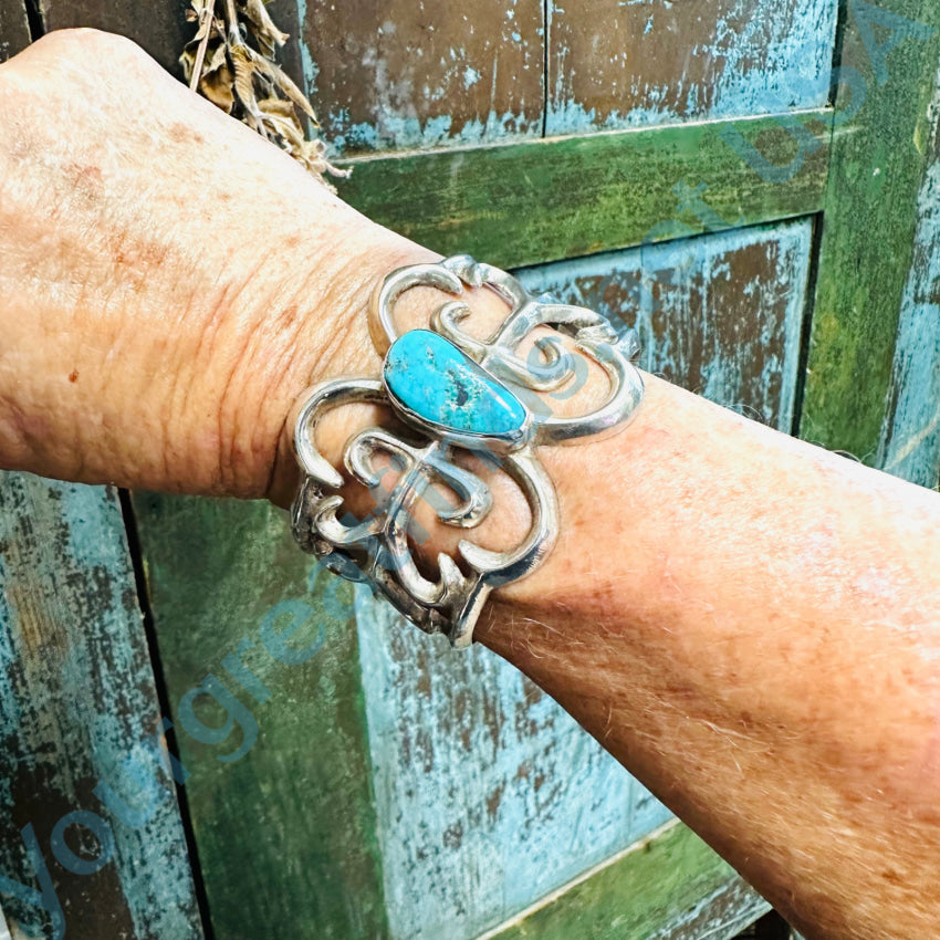 Vintage Navajo Tufa Cast Sterling Silver & Turquoise Cuff Bracelet Bracelet