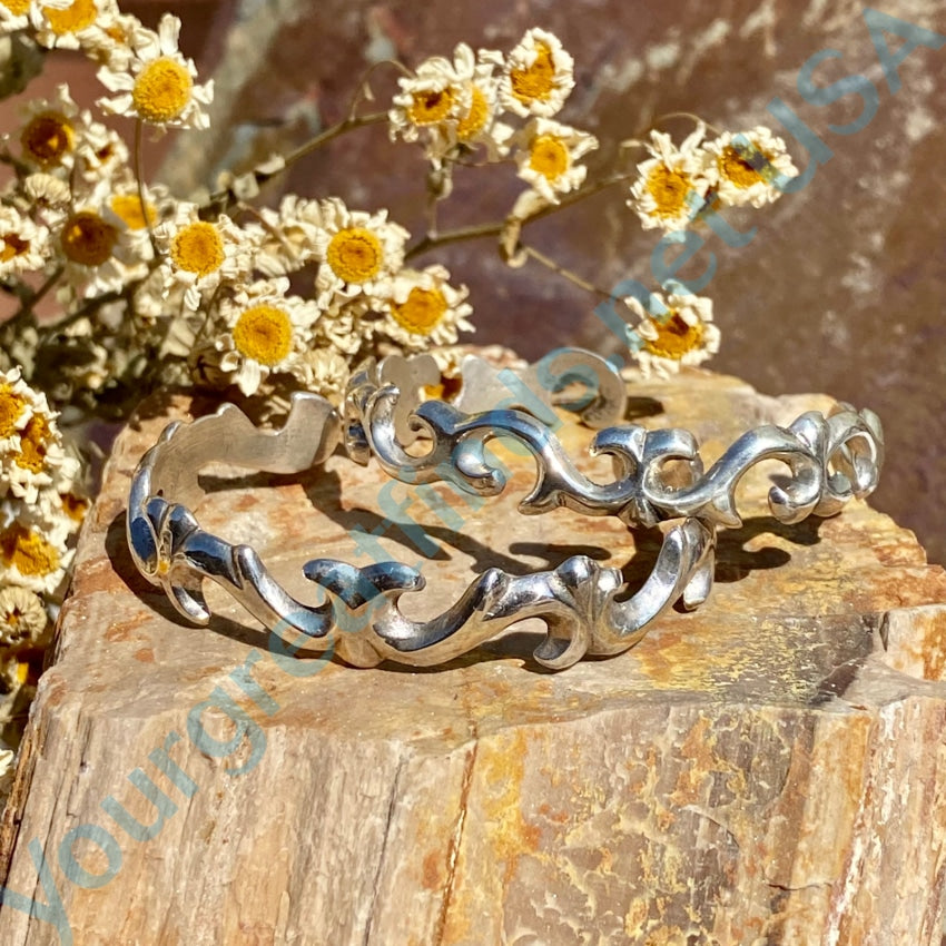 Vintage Navajo Tufa Stone Cast Sterling Silver Bracelet Bracelets