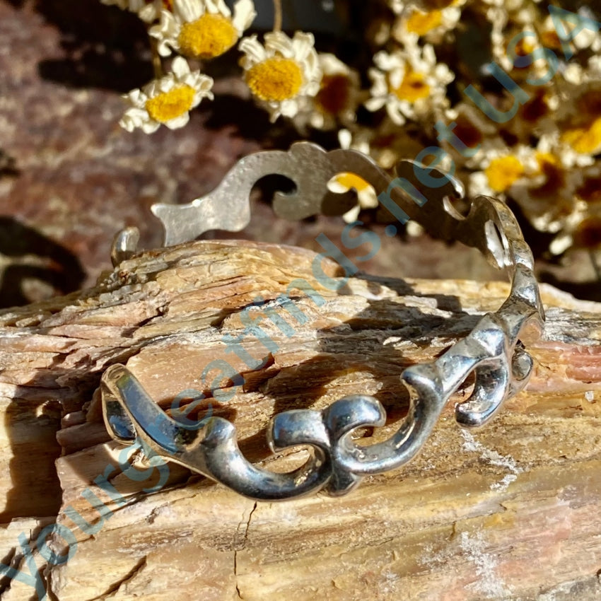 Vintage Navajo Tufa Stone Cast Sterling Silver Bracelet Bracelets