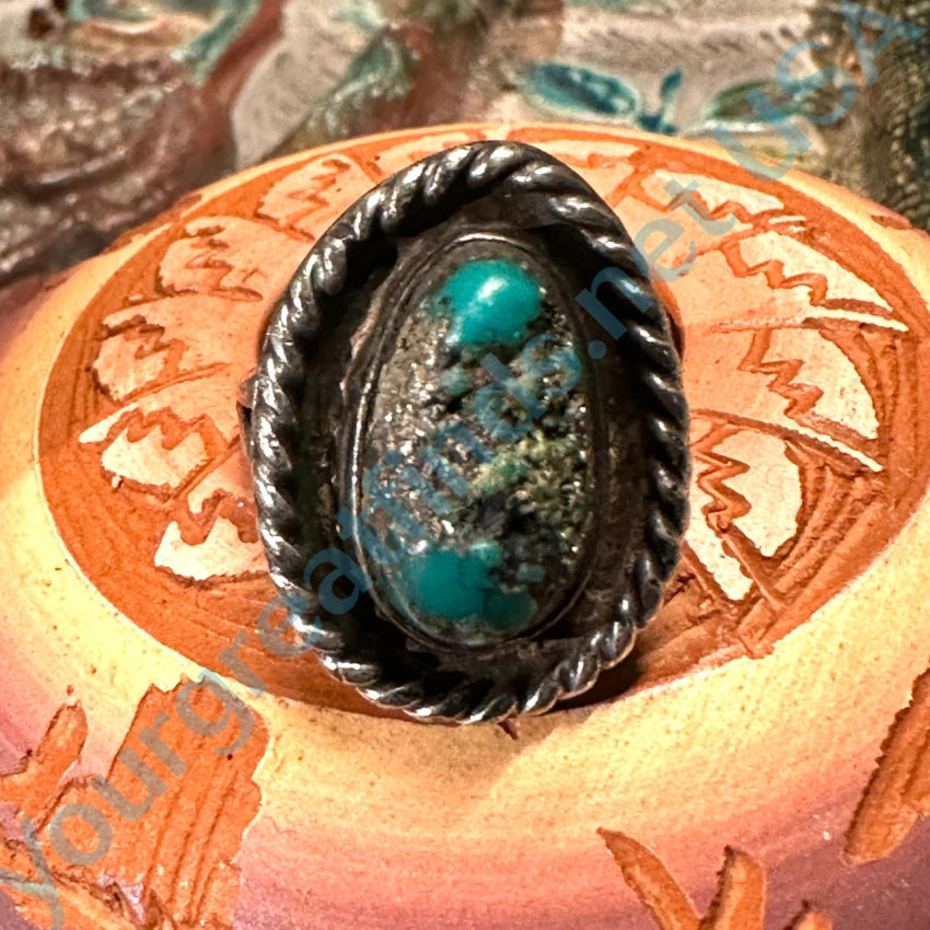 Vintage Sterling silver native American Navajo style deals turquoise ring size 7.25