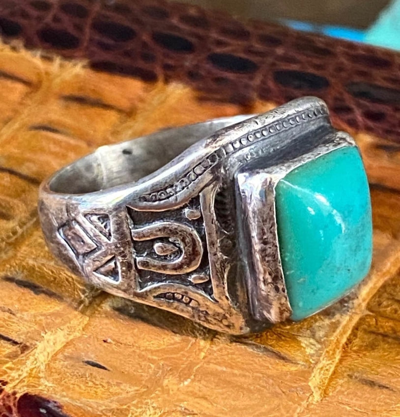 Vintage Navajo Turquoise Ring Time Worn Sterling Silver Size 10 Yourgreatfinds