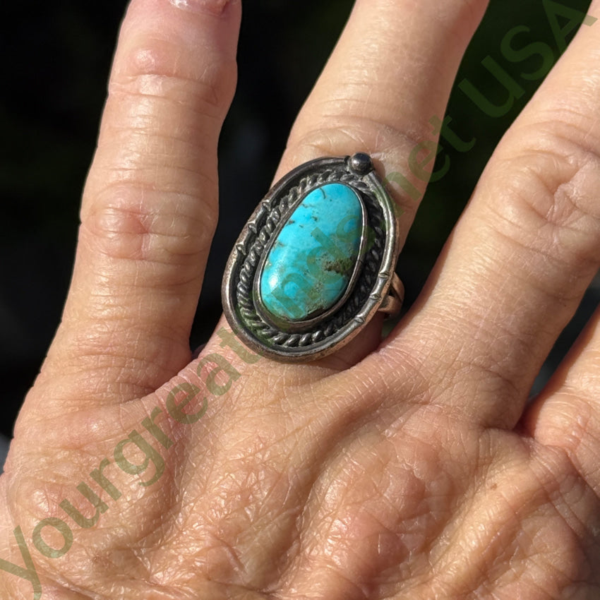 Vintage Navajo Turquoise & Sterling SIlver Ring Size 7.5 Ring