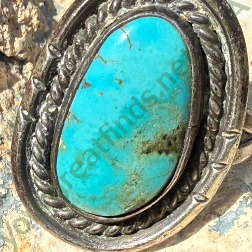 Vintage Navajo Turquoise & Sterling SIlver Ring Size 7.5 Ring