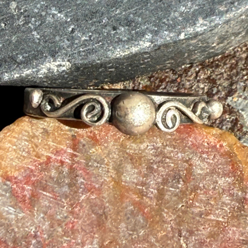 Vintage Ring Sterling Silver Size 5 ring