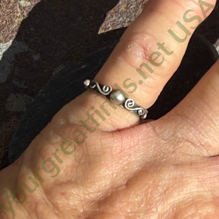 Vintage Ring Sterling Silver Size 5 ring