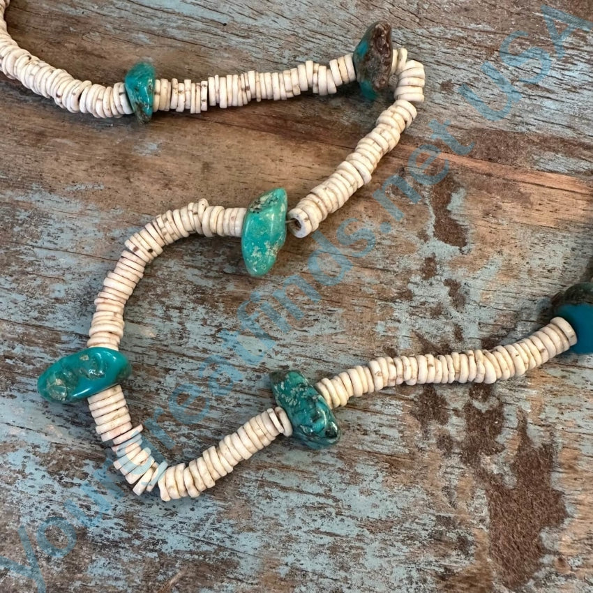 Vintage Santo Domingo Drilled Shell Turquoise Necklace