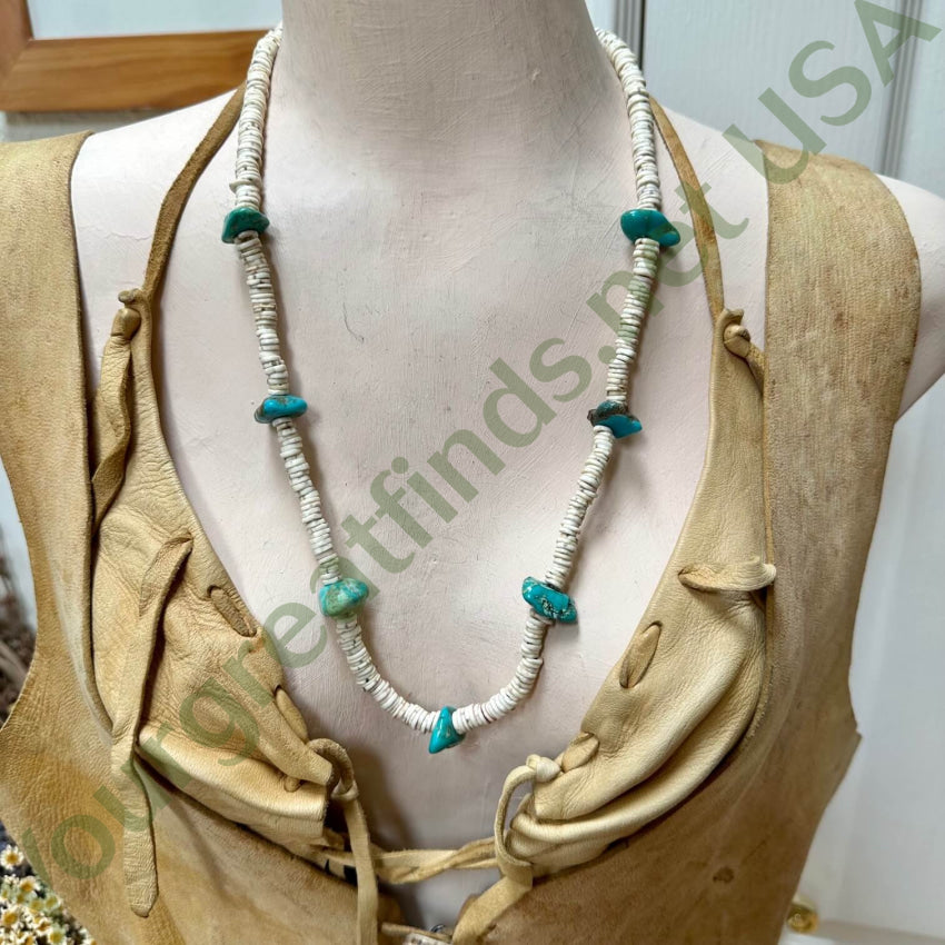 Vintage Santo Domingo Drilled Shell Turquoise Necklace