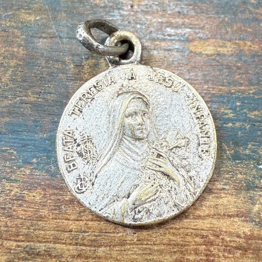 Vintage Silver Teresa A Jesu Devotional Metal Pendant pendant