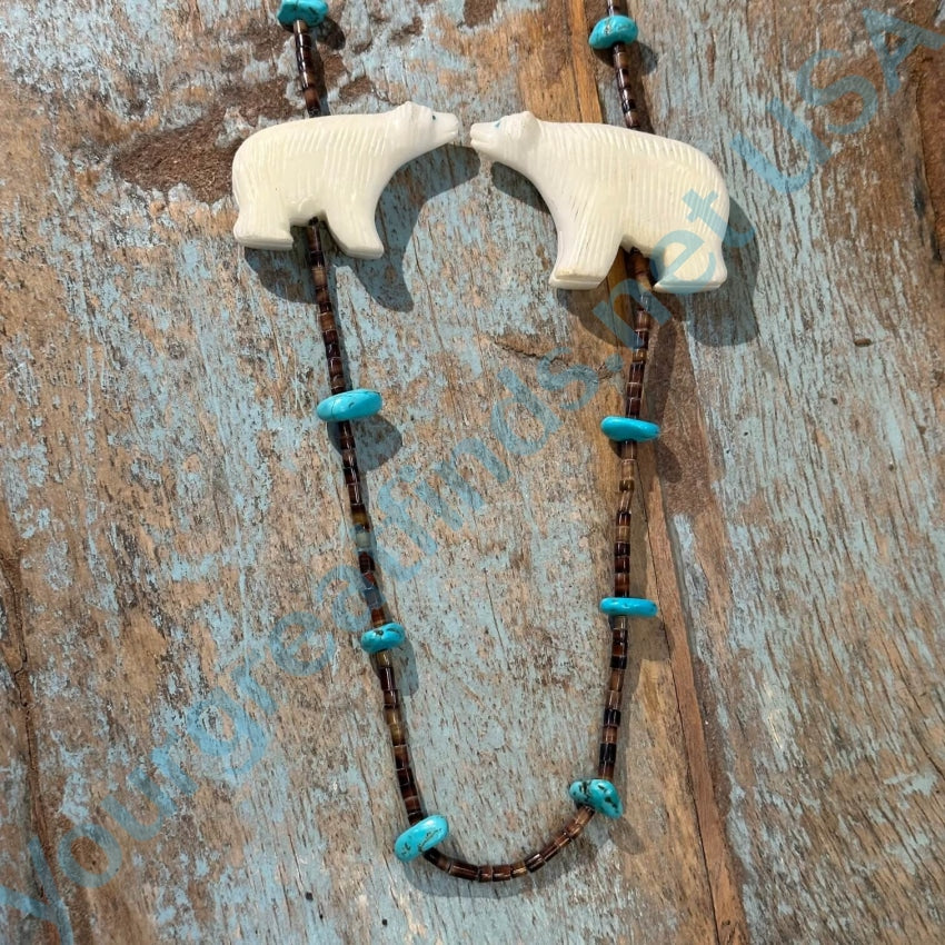 Vintage Southwestern Kissing Polar Bear Fetish Necklace