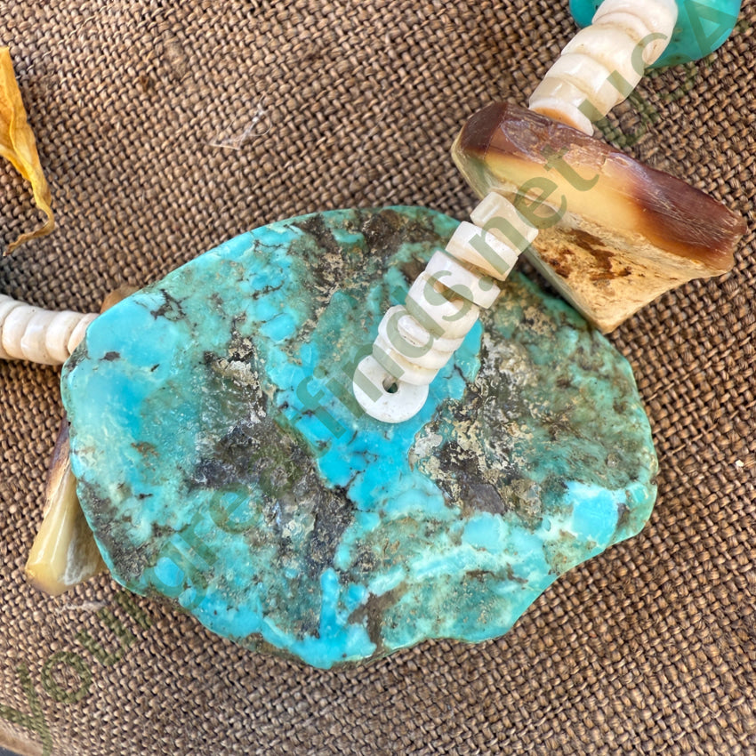 Vintage Southwestern Shell & Turquoise Chunky Necklace necklace